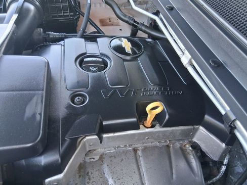 Used 2020 Chevrolet Colorado LT w/ Safety Package image 54