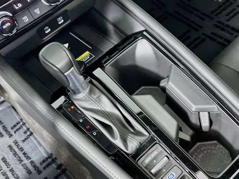 Used 2025 Honda Accord Touring image 15