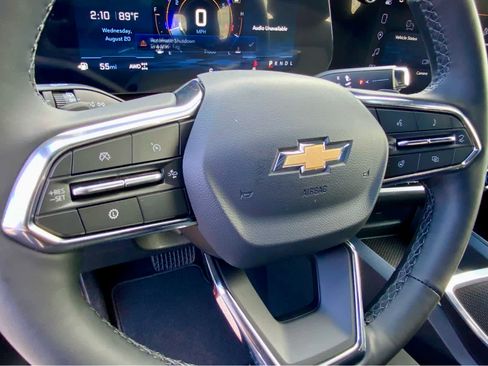 New 2026 Chevrolet Equinox LT w/ Safety and Technology Package image 46