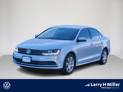Used 2017 Volkswagen Jetta S w/ Jetta S Cold Weather Package image 1