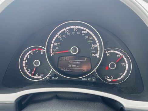 Used 2016 Volkswagen Beetle 1.8T Denim FWD image 15