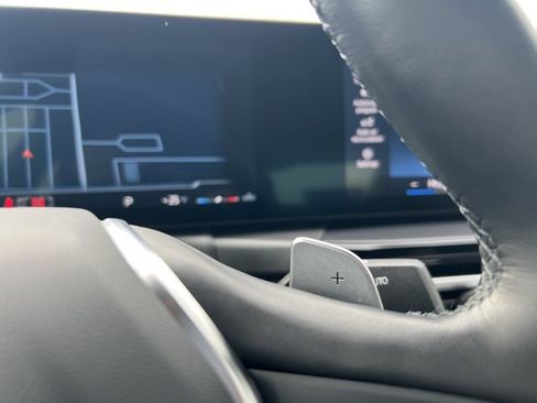 Used 2024 BMW 230i xDrive w/ Convenience Package image 18