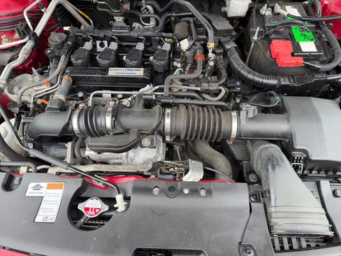 Used 2018 Honda Accord Sport image 8