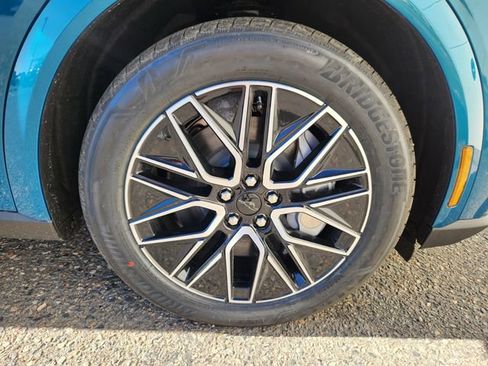 New 2026 Ford Mustang Mach-E Premium image 19