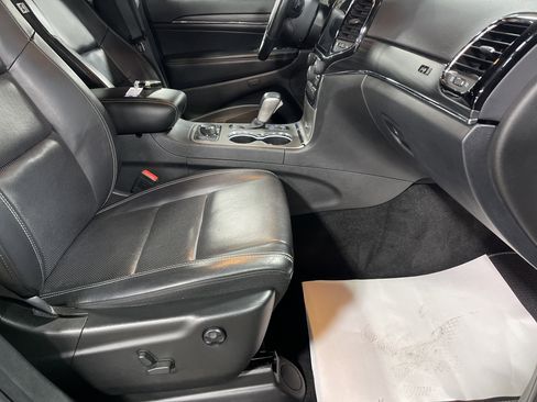 Used 2021 Jeep Grand Cherokee 80th Anniversary w/ Quick Order Package 28K 80th image 14