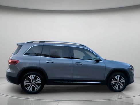 Used 2026 Mercedes-Benz GLB 250 w/ Exclusive Package image 31