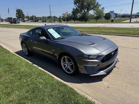 Used 2021 Ford Mustang GT Premium w/ GT Performance Package RWD image 7