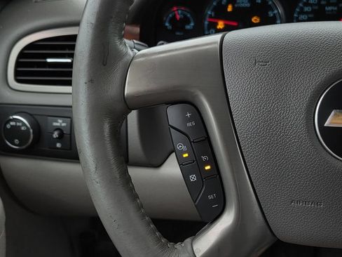 Used 2014 Chevrolet Tahoe LTZ AWD/4WD image 26