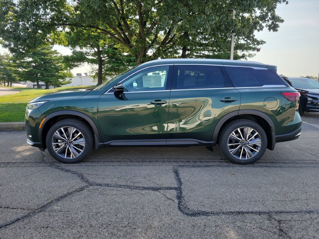 New 2027 INFINITI QX60 Luxe w/ Cargo Package AWD/4WD image 2