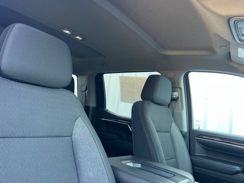 Used 2022 GMC Sierra 1500 SLE AWD/4WD image 13