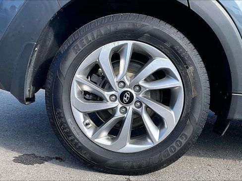 Used 2017 Hyundai Tucson SE Plus FWD image 9