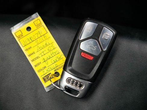 Used 2018 Audi TT RS w/ Technology Package image 33