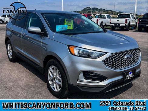 Used 2024 Ford Edge SEL image 11