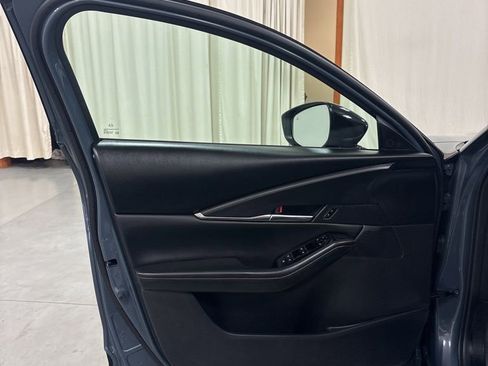 Used 2025 MAZDA CX-30 AWD 2.5 S w/ Preferred Package image 16