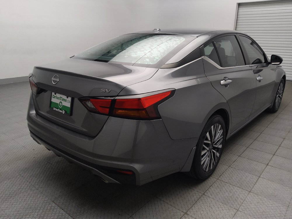 Used 2024 Nissan Altima 2.5 SV w/ SV Premium Package FWD image 9