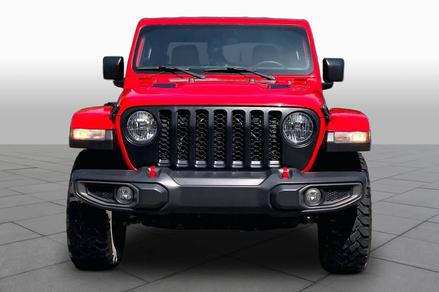 Used 2023 Jeep Gladiator Rubicon w/ Cold Weather Group AWD/4WD image 4