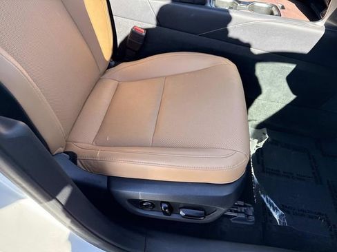 Used 2024 Lexus RX 350 Premium w/ Convenience Package image 10