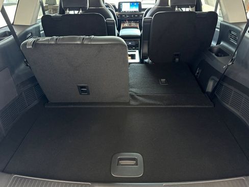 New 2025 Lincoln Aviator Reserve w/ Luxury Package image 14