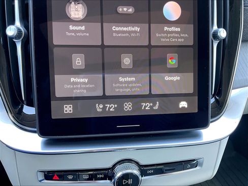 New 2027 Volvo XC90 B6 Ultra AWD/4WD image 22