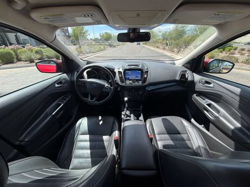 Used 2017 Ford Escape Titanium FWD image 12
