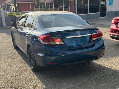 Used 2013 Honda Civic LX image 4