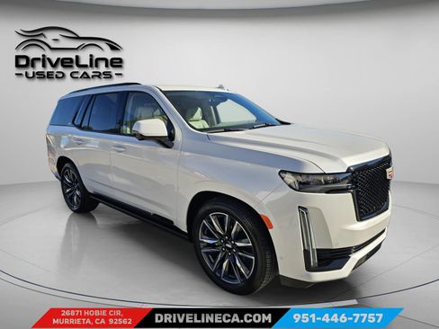 Used 2024 Cadillac Escalade Sport Platinum w/ Heavy-Duty Trailer Package image 9