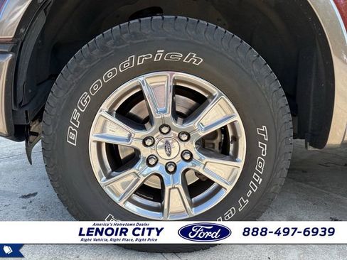 Used 2016 Ford F150 Lariat AWD/4WD image 9