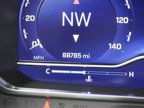 Used 2024 Chevrolet Tahoe High Country image 42