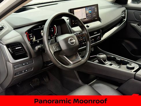 Certified 2025 Nissan Rogue SL w/ SL Premium Package image 15