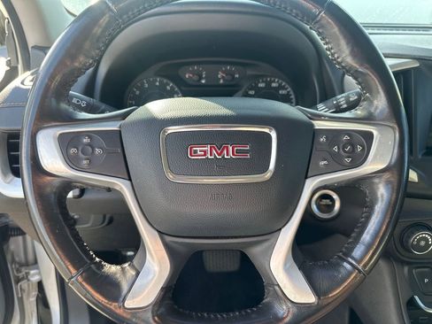 Used 2018 GMC Terrain SLE image 18