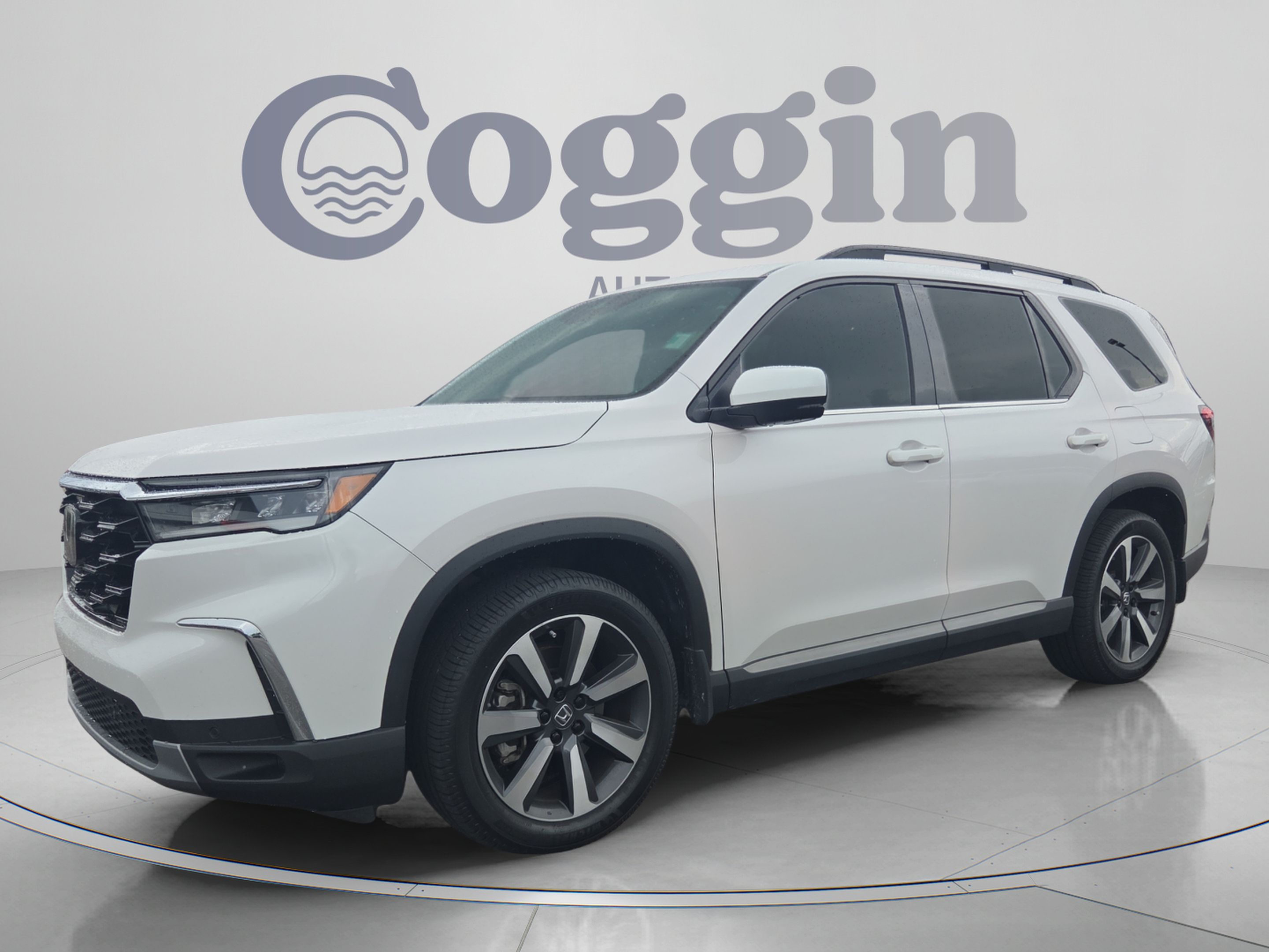 Certified 2023 Honda Pilot Touring image 1