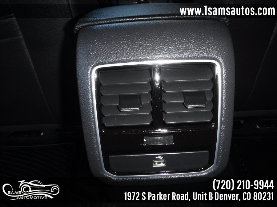 Used 2018 Volkswagen Passat 2.0T SE FWD image 13
