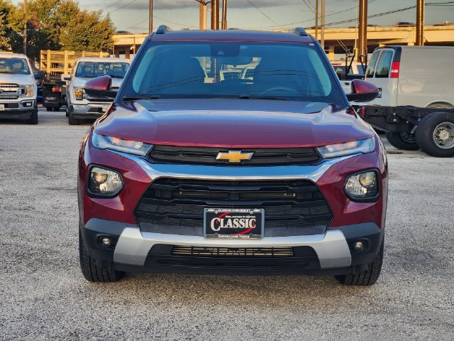 Used 2023 Chevrolet TrailBlazer LT FWD image 2