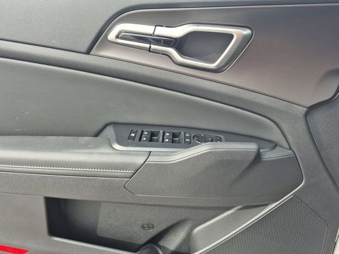 New 2026 Kia Sportage EX image 6