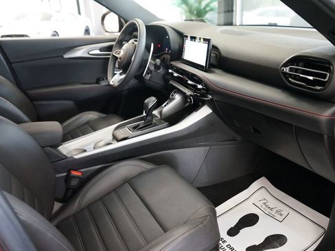 Used 2024 Dodge Hornet R/T Plus w/ R/T Blacktop Package AWD/4WD image 45