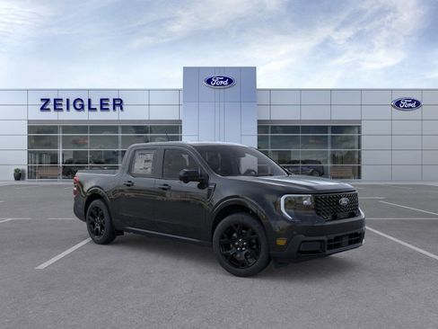 New 2025 Ford Maverick Lariat w/ Black Appearance Package AWD/4WD image 7