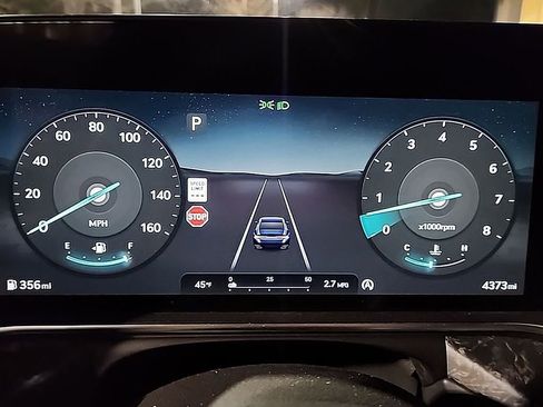 Used 2025 Genesis G90 3.5T image 11