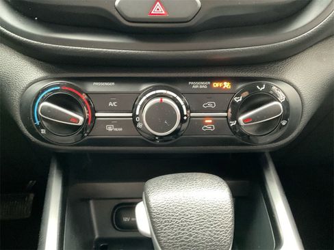 Used 2024 Kia Soul LX w/ Option Group 015 image 22