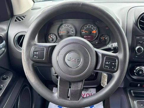 Used 2016 Jeep Compass Sport w/ Power Value Group FWD image 17