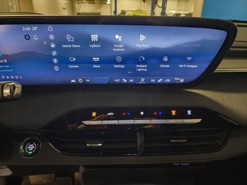 Certified 2025 Buick Enclave Sport Touring image 16