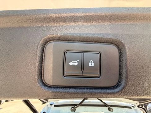 New 2026 Nissan Pathfinder Rock Creek AWD/4WD image 19