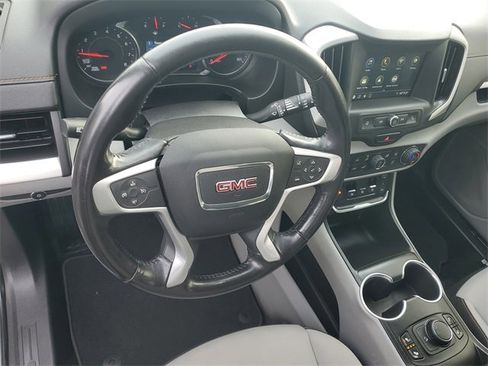 Used 2019 GMC Terrain SLE w/ Driver Convenience Package image 18