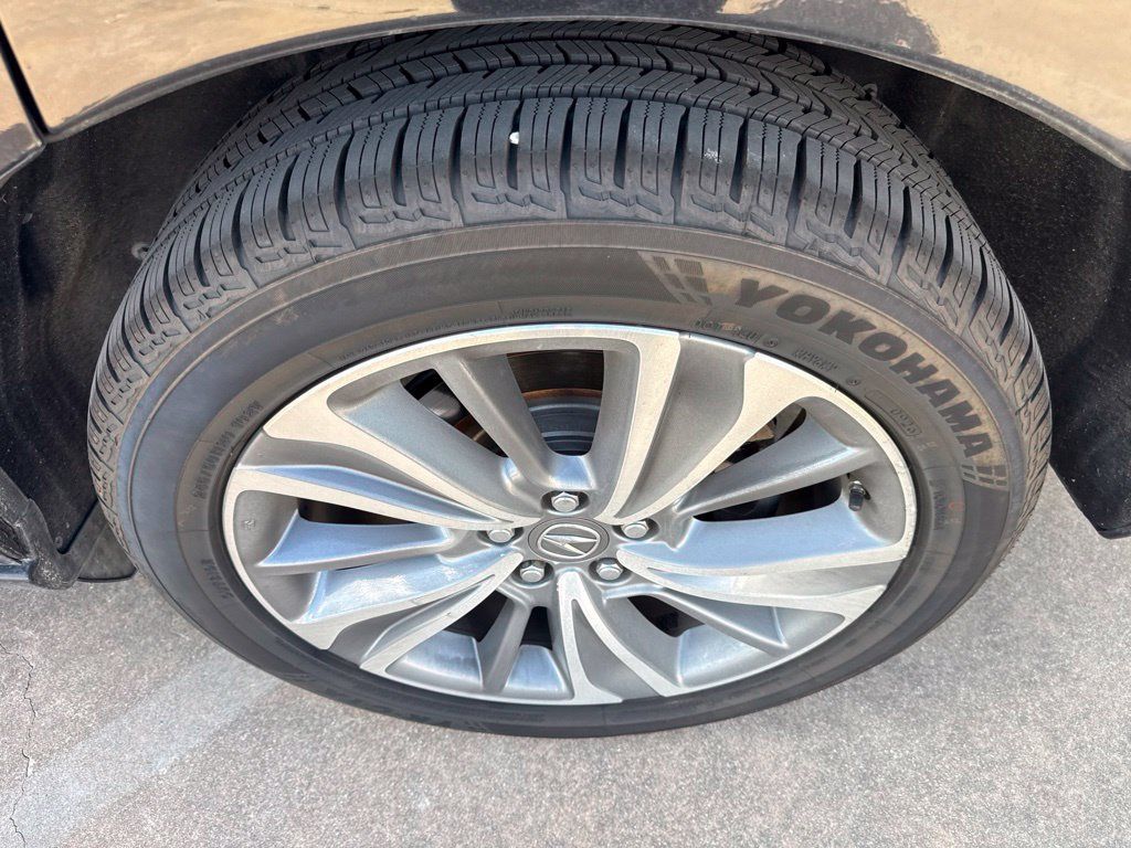 Used 2017 Acura MDX w/ Technology Package FWD image 33