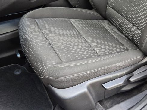 Used 2025 Chevrolet Equinox LT FWD image 25