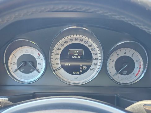 Used 2013 Mercedes-Benz GLK 350 4MATIC image 27