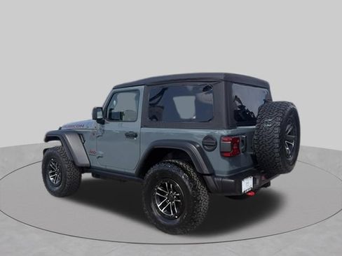 New 2026 Jeep Wrangler Rubicon w/ Xtreme 35 Tire Package AWD/4WD image 9