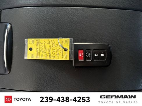 Used 2018 Toyota Highlander SE image 25