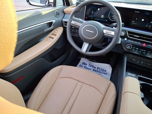 Certified 2025 Hyundai Sonata Limited image 14