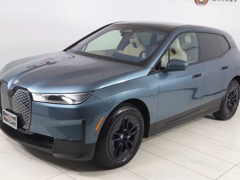 Used 2023 BMW iX xDrive50 w/ Convenience Package AWD/4WD image 24