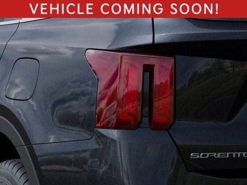 New 2026 Kia Sorento S AWD/4WD image 11